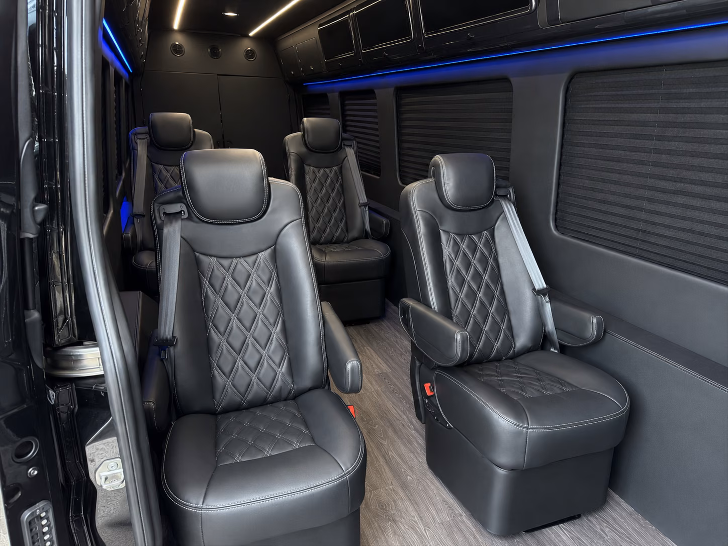 find the perfect transportation for your next corporate event 3