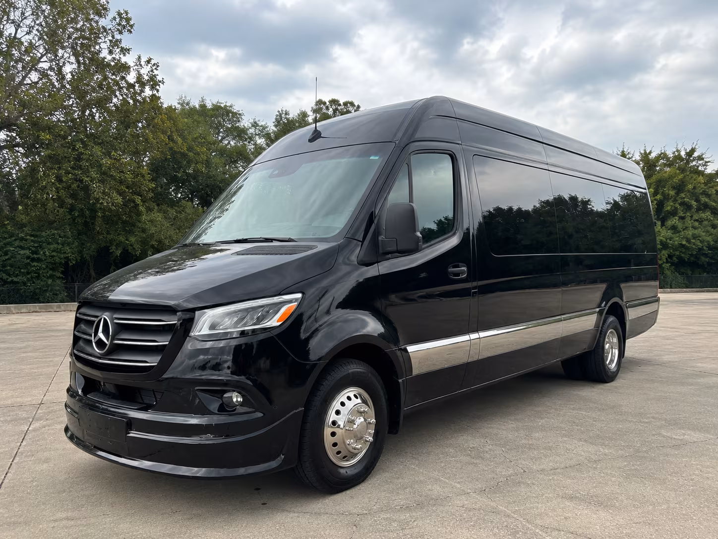 find the perfect transportation for your next prom 3